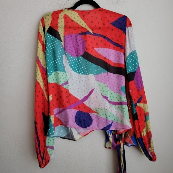 Conditions Apply Sleek Wrap Blouse size M NWT - Picture 7 of 9